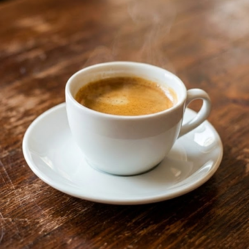 xícara de café expresso curto